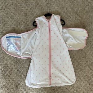 NWOT HALO SleepSack Swaddle Chamois dot